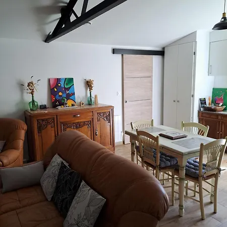 Les Cerisiers Sud-gironde Dans Le Sauternais Meuble De Tourisme 3 Etoiles Preignac