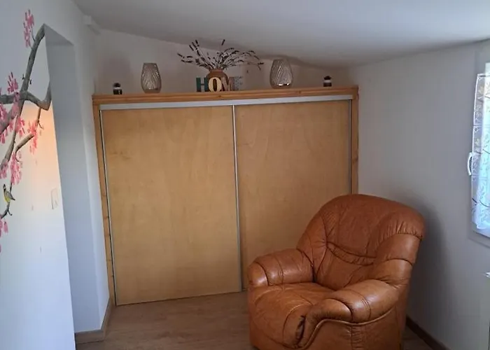 Casa de Férias Les Cerisiers Sud-gironde Dans Le Sauternais Meuble De Tourisme 3 Etoiles *