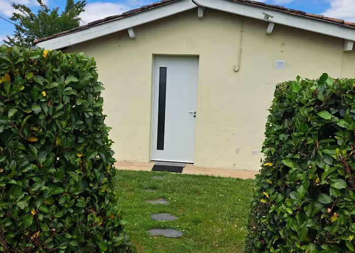 Les Cerisiers Sud-gironde Dans Le Sauternais Meuble De Tourisme 3 Etoiles * Preignac